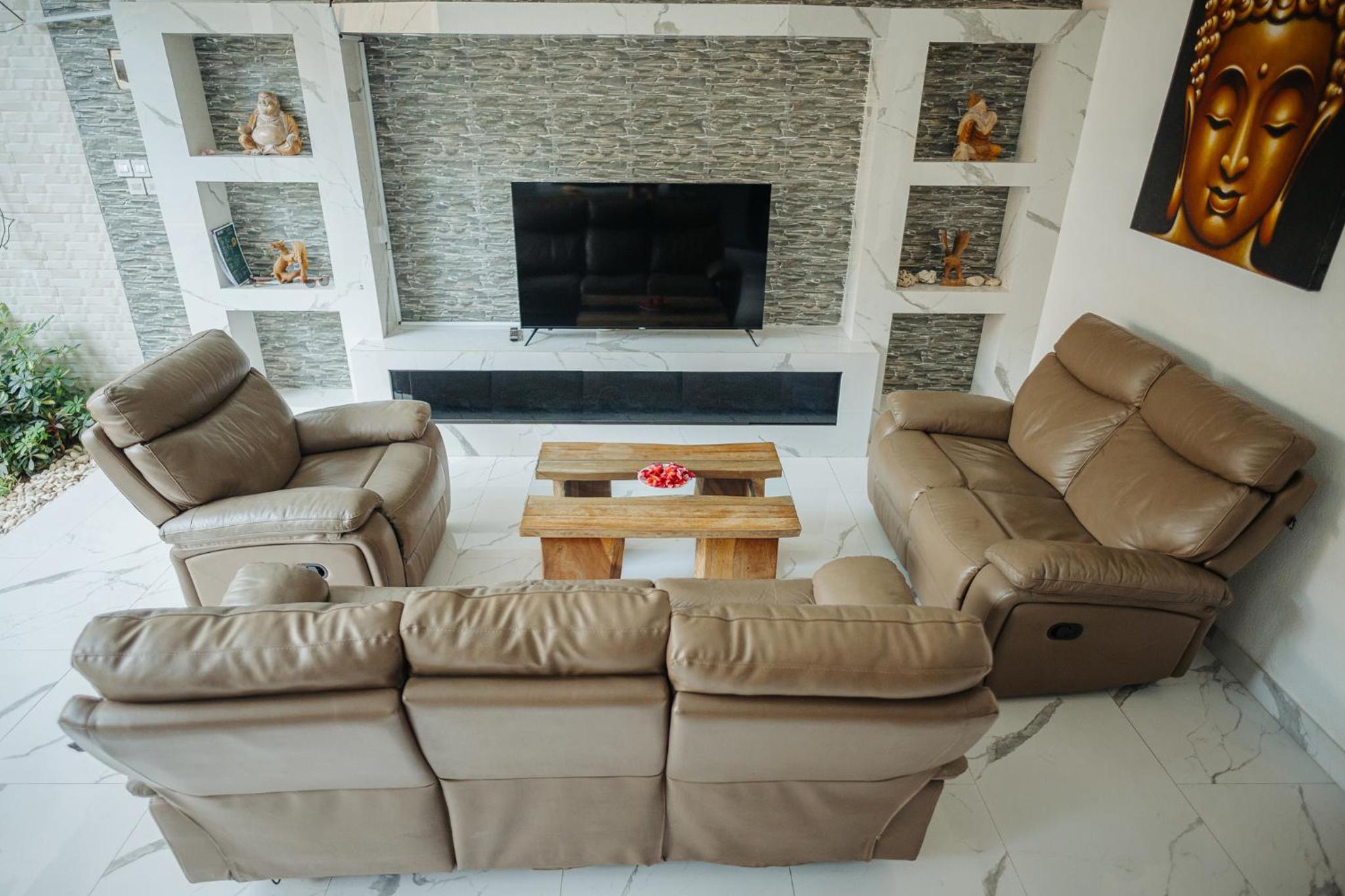 Villa Lora: Retreat for Tranquility and Bliss