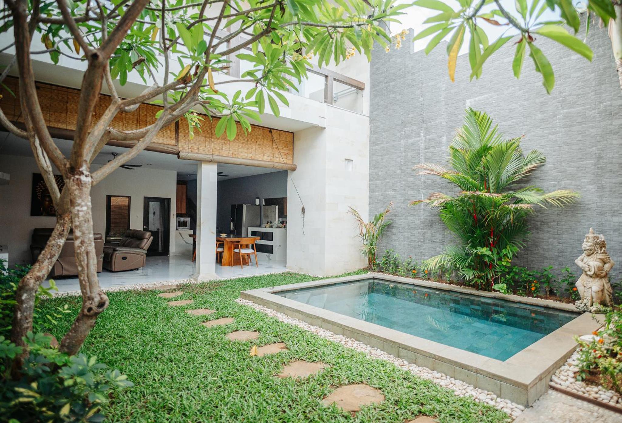 Villa Lora: Retreat for Tranquility and Bliss