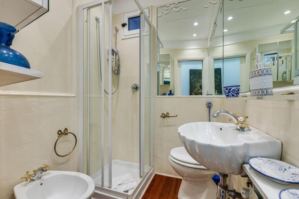 Via del Corso Elegant Family Apartment