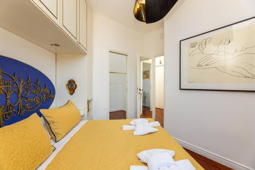 Via del Corso Elegant Family Apartment