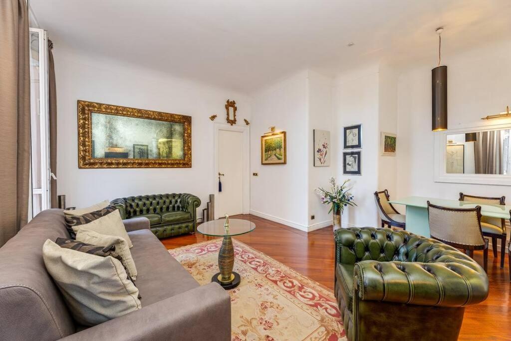 Via del Corso Elegant Family Apartment