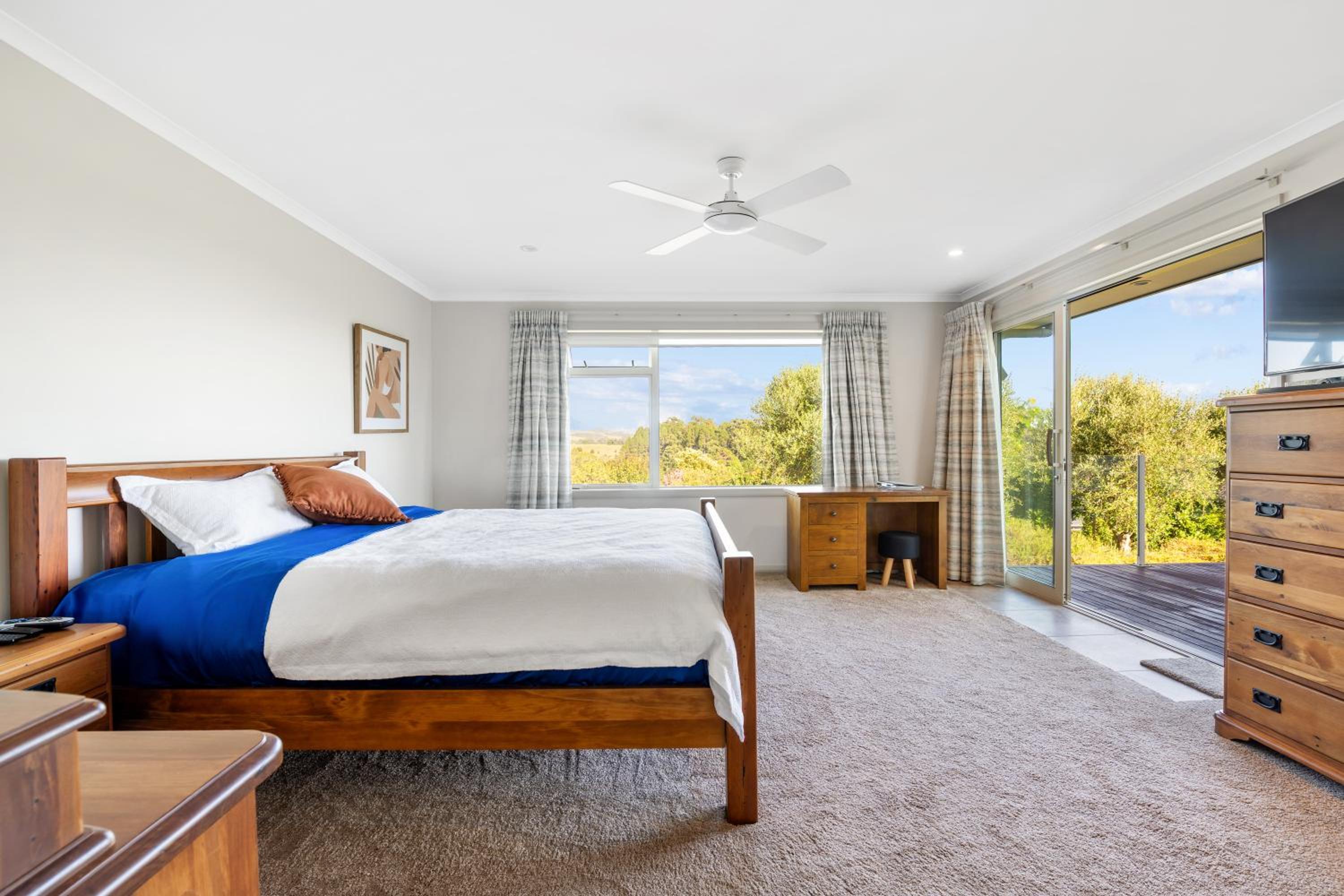 RidgeRaj - Kerikeri Holiday Home