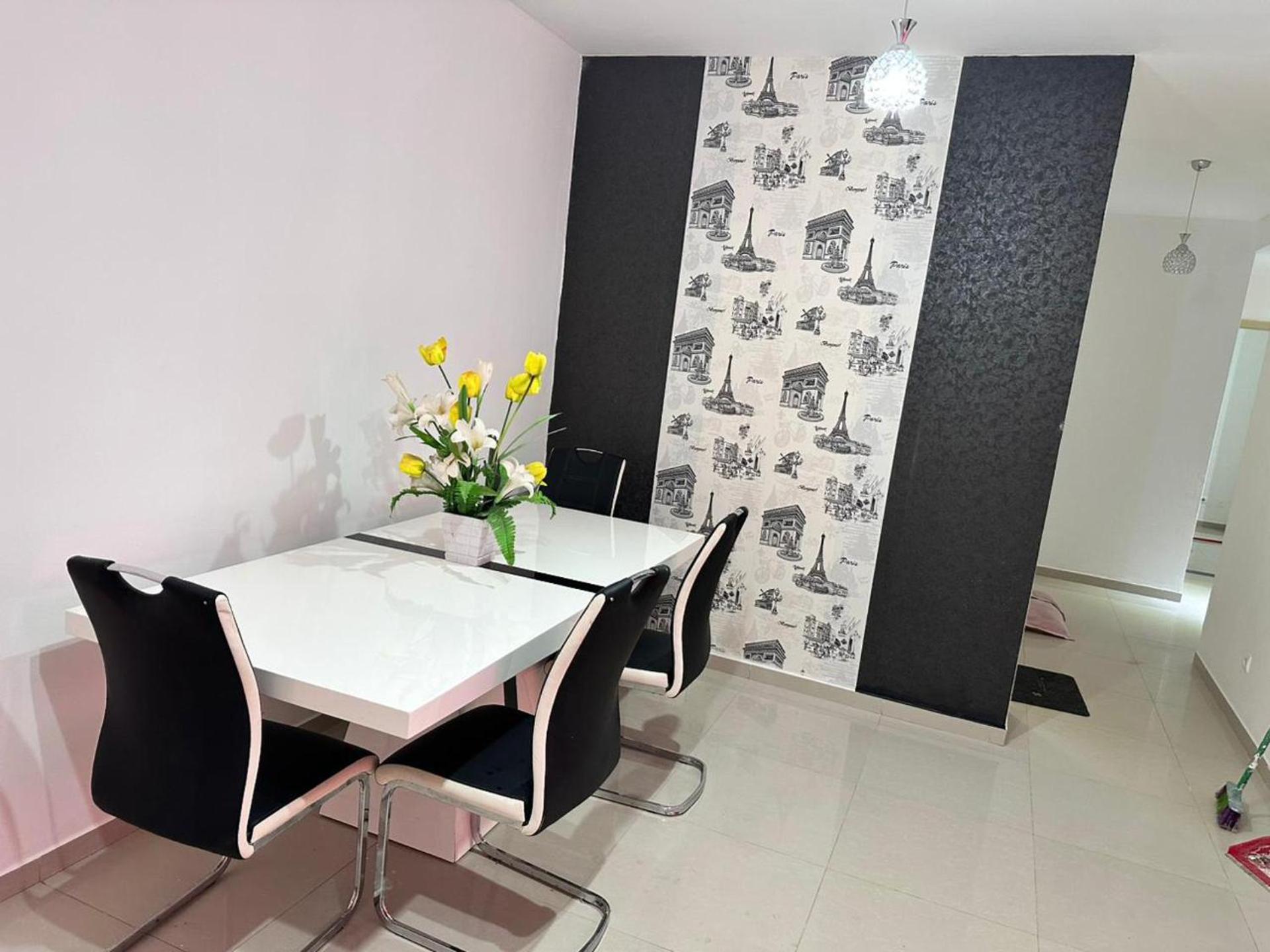 Viana - Apartment - Sleeps 6 - Garden - Pool
