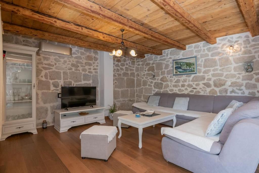 Villa Ivana view 3