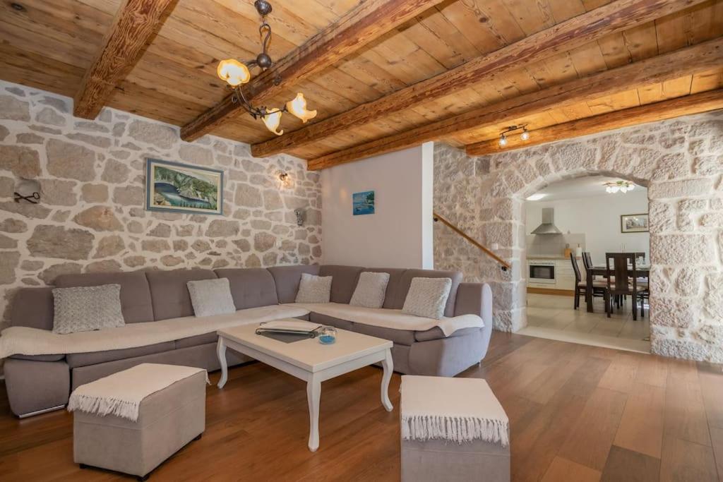 Villa Ivana view 4