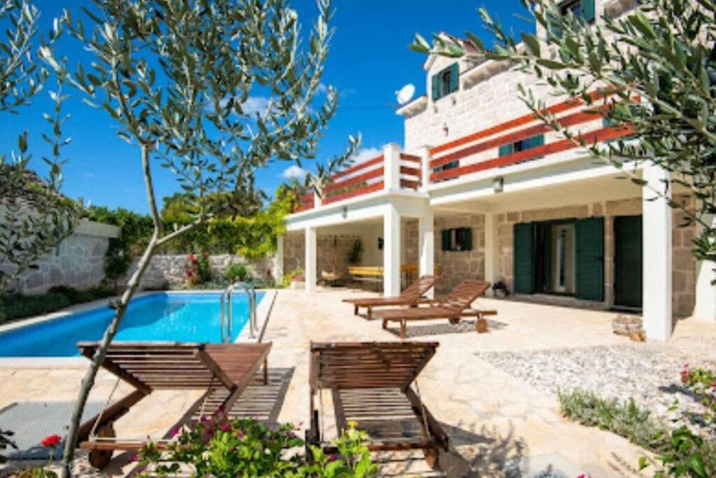Villa Ivana view 2