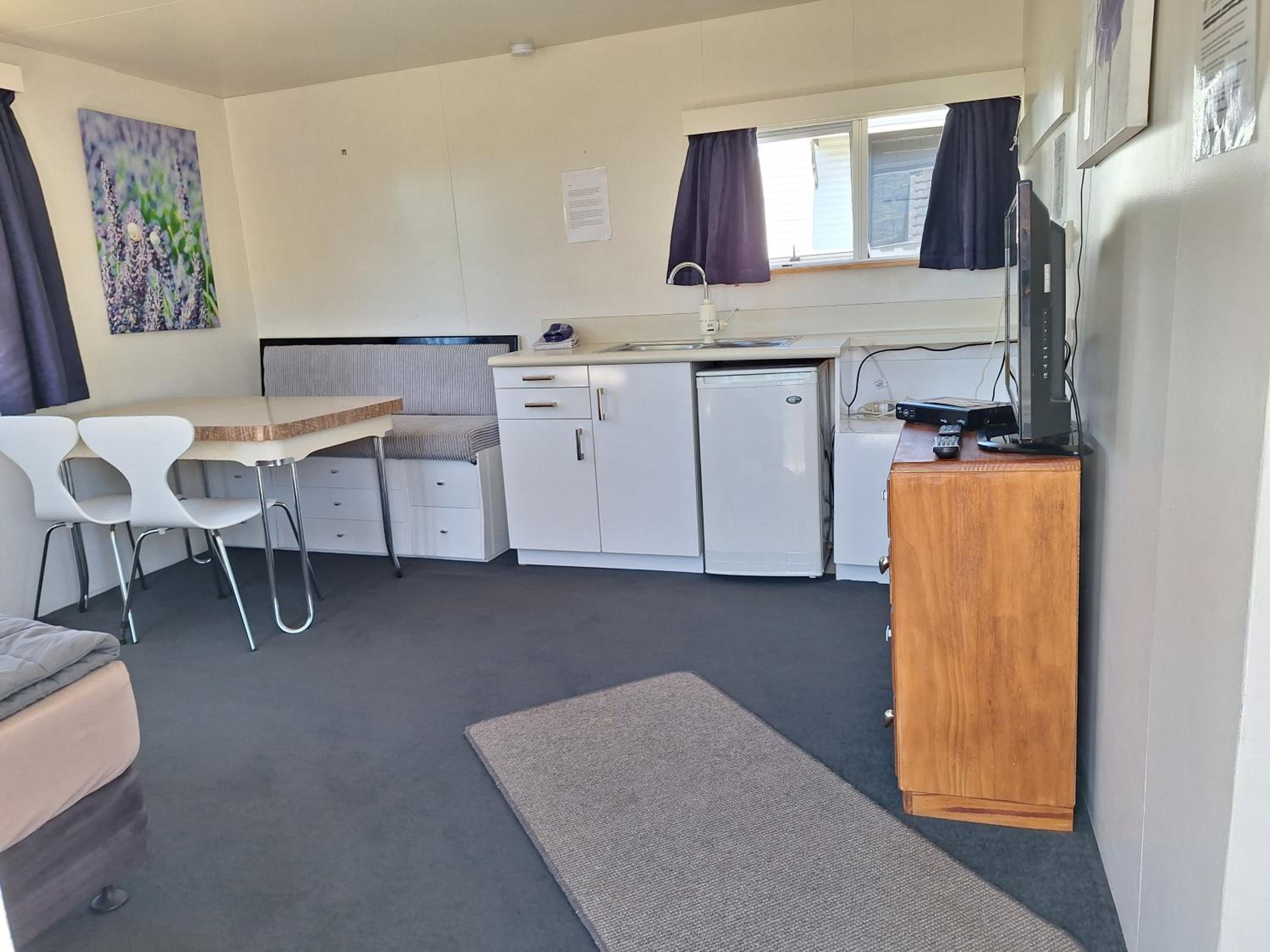 Picton's Waikawa Bay Holiday Park