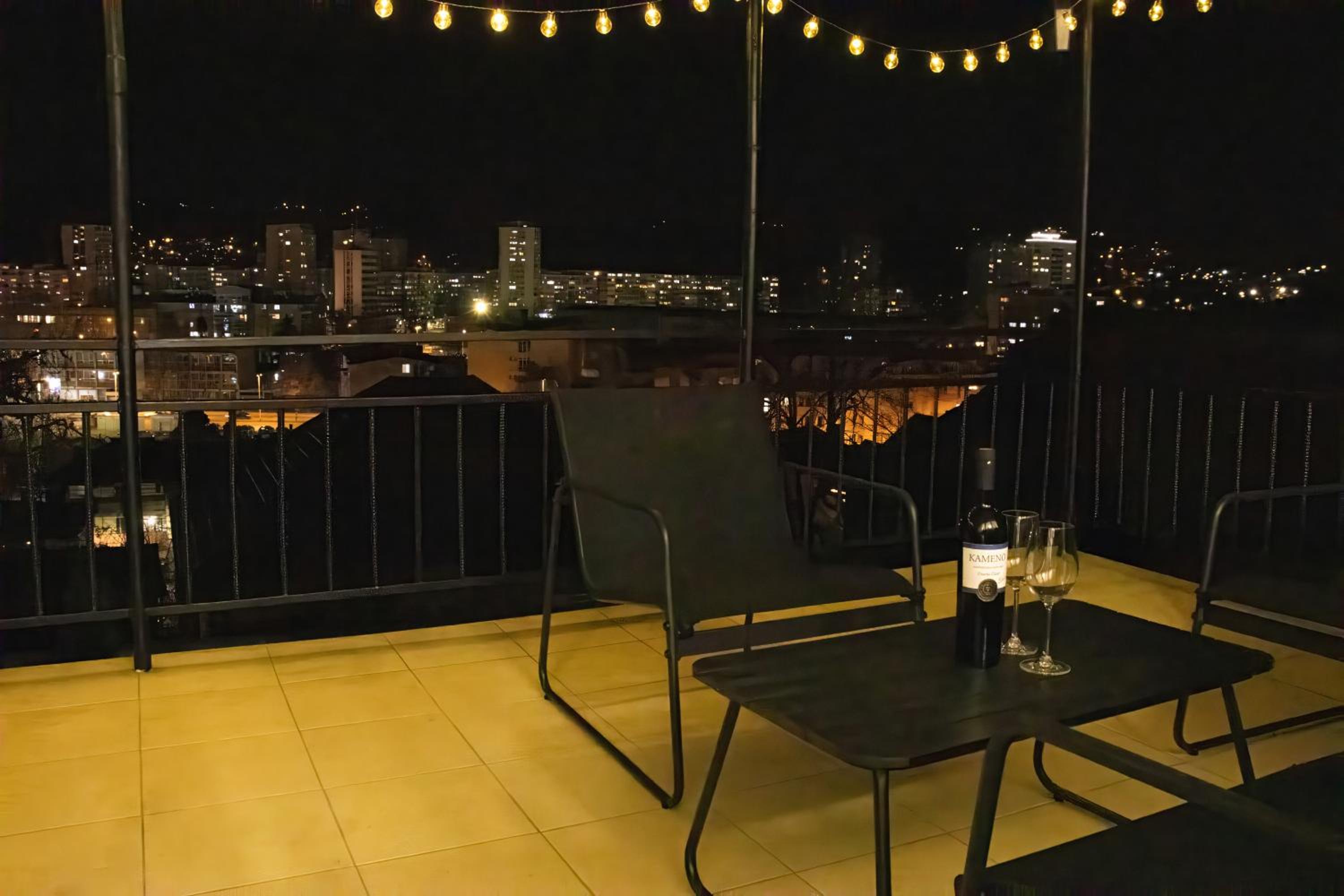 Apartment Forever