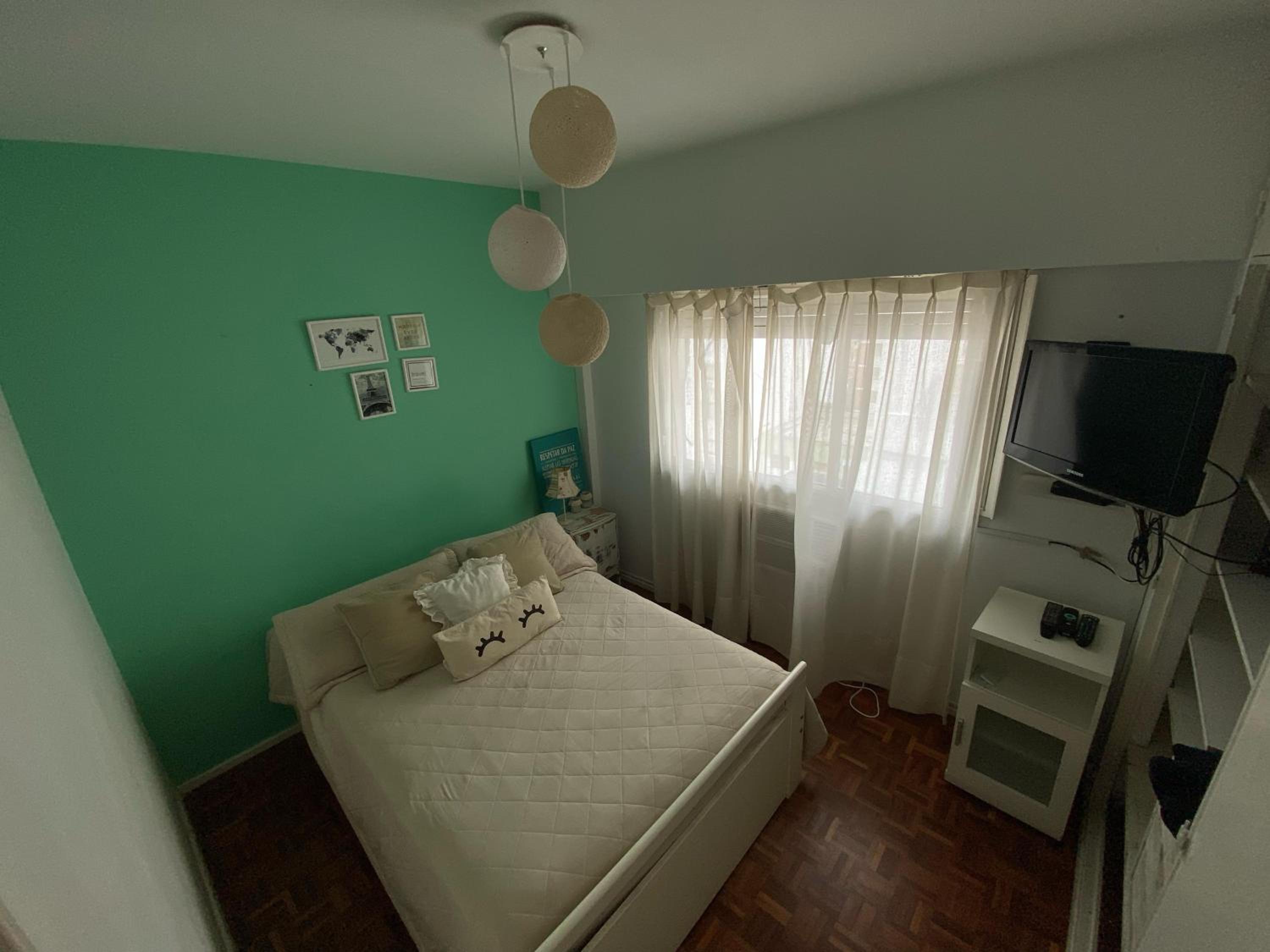 Recoleta stop apartment