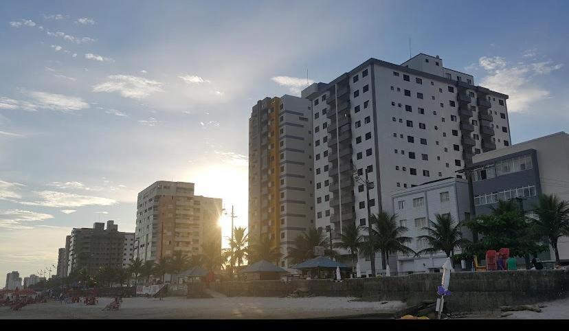 Apartamento beira mar Centro da cidade WiFi grátis