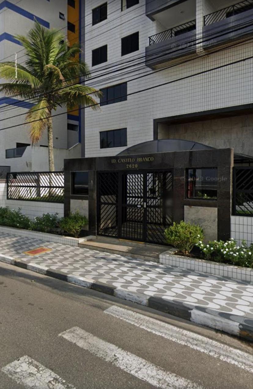 Apartamento beira mar Centro da cidade WiFi grátis