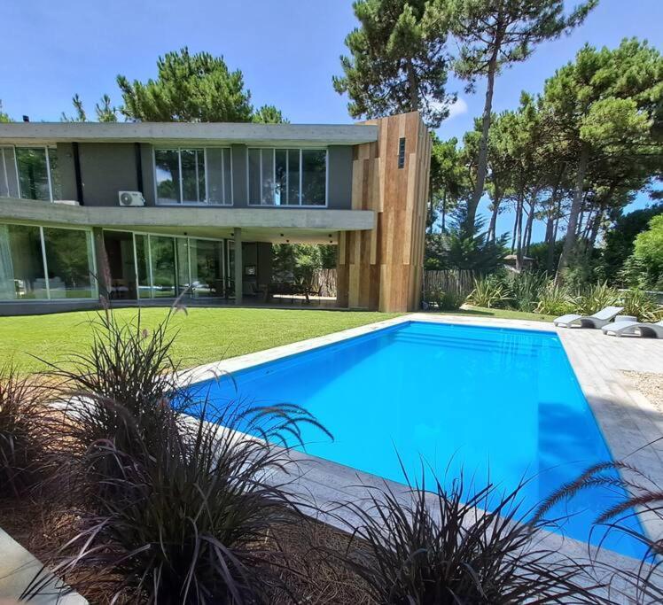 Moderna casa en la playa.