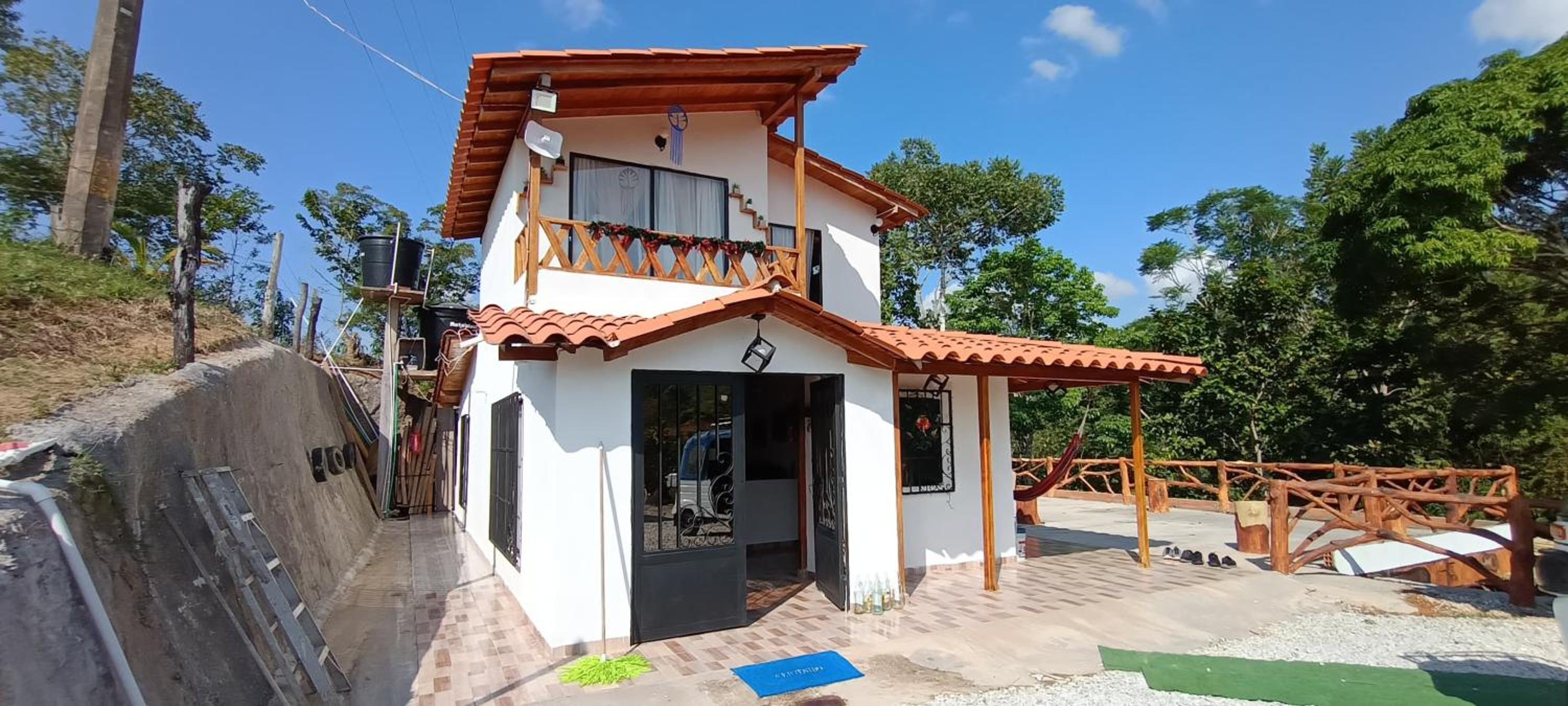Finca Oasis con Piscina Privada cerca de la hacienda Nápoles