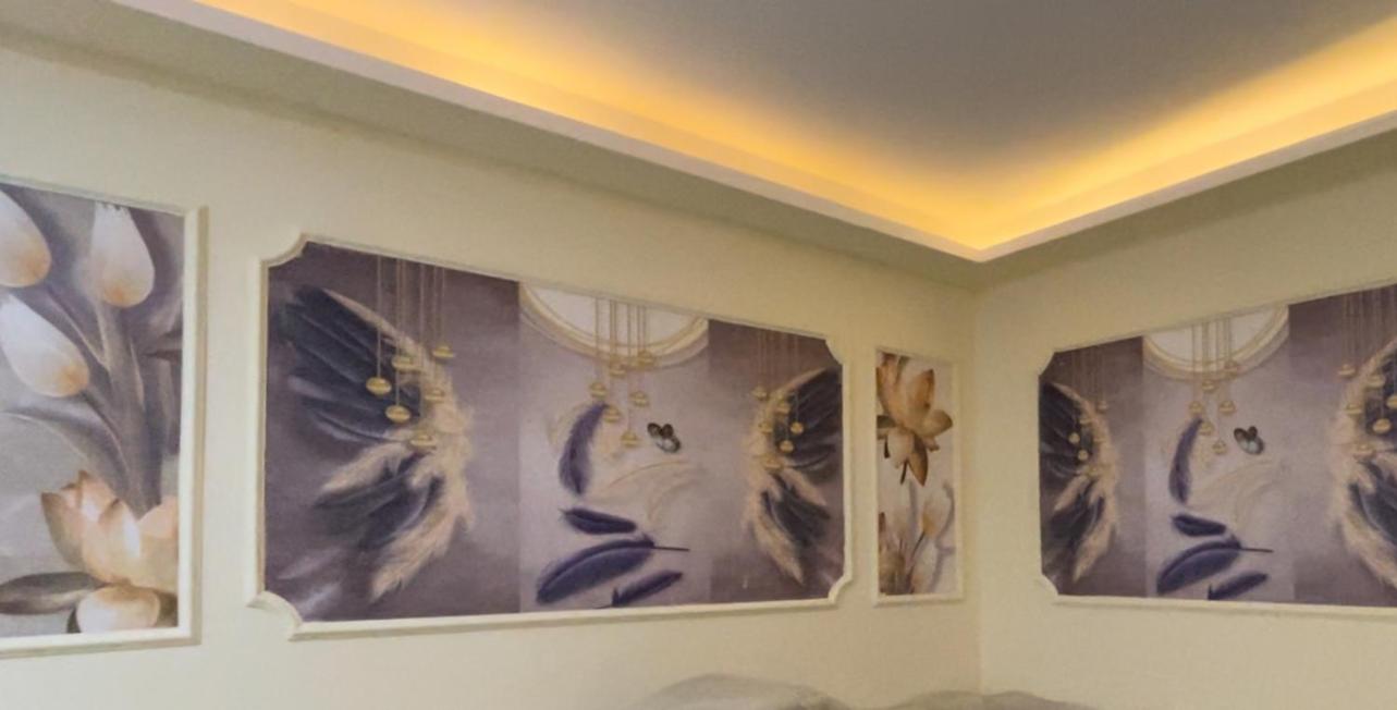 Adam McDonald's Abbas Al Aqqad Hotel