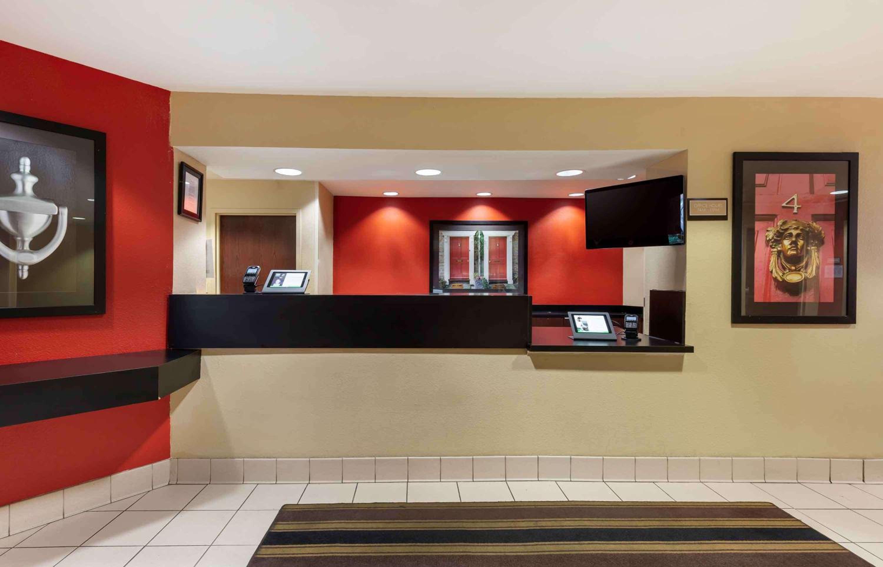 Extended Stay America Select Suites - Lexington Park - Pax River view 3