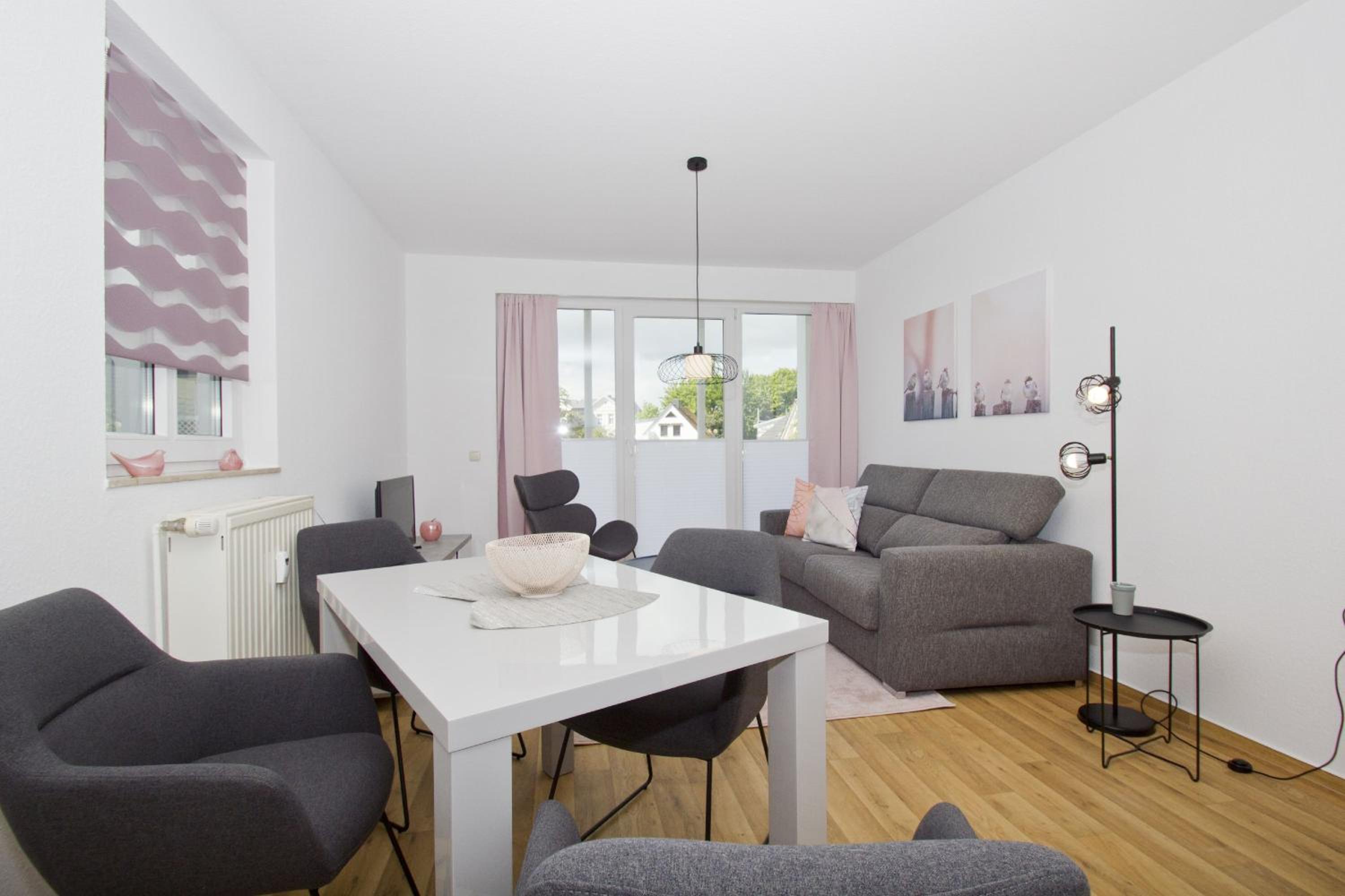 Villa Karola FeWo 15 mit gratis Nutzung vom AHOI Erlebnisbad und Sauna in Sellin