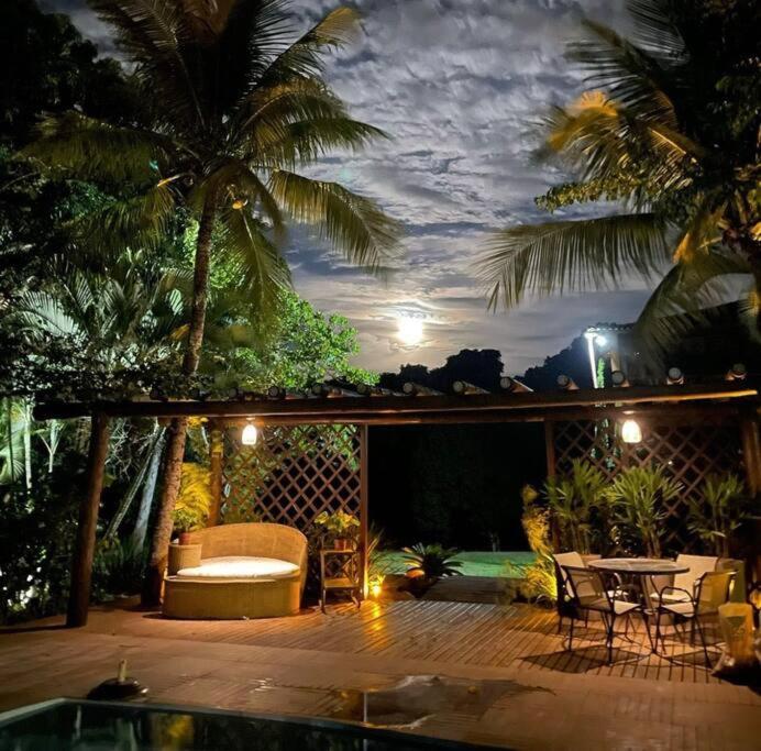 Casa em Saquarema com 8 suítes.