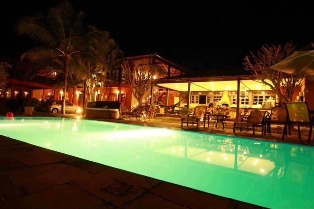Casa em Saquarema com 8 suítes.