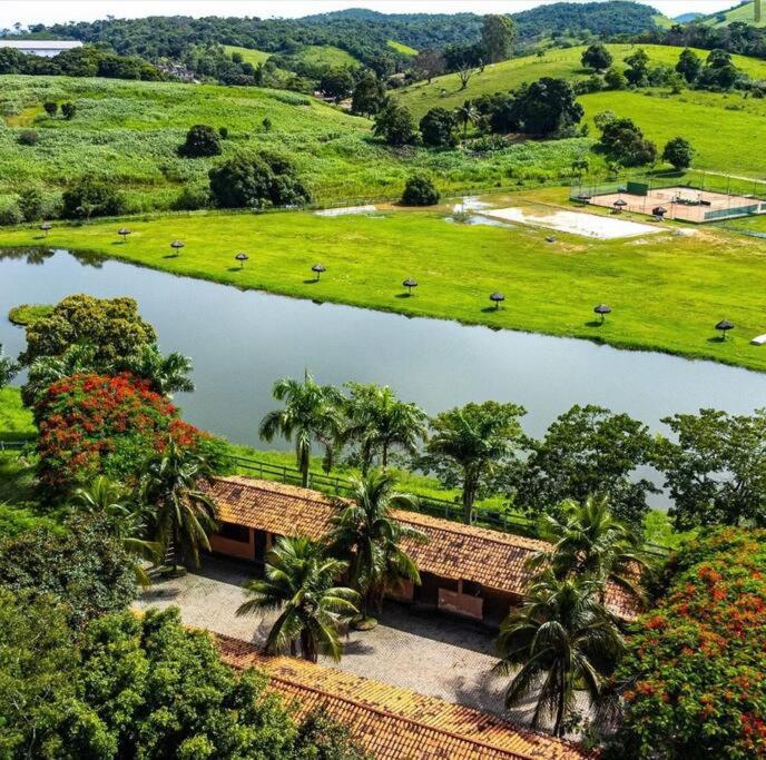 Casa em Saquarema com 8 suítes.