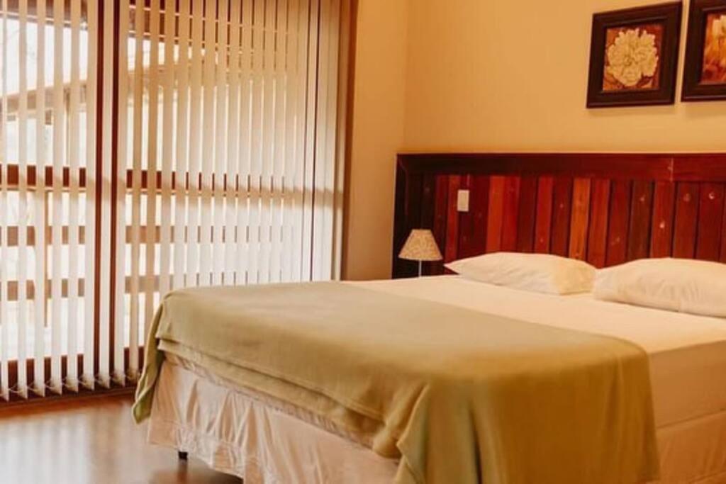 Casa em Saquarema com 8 suítes.