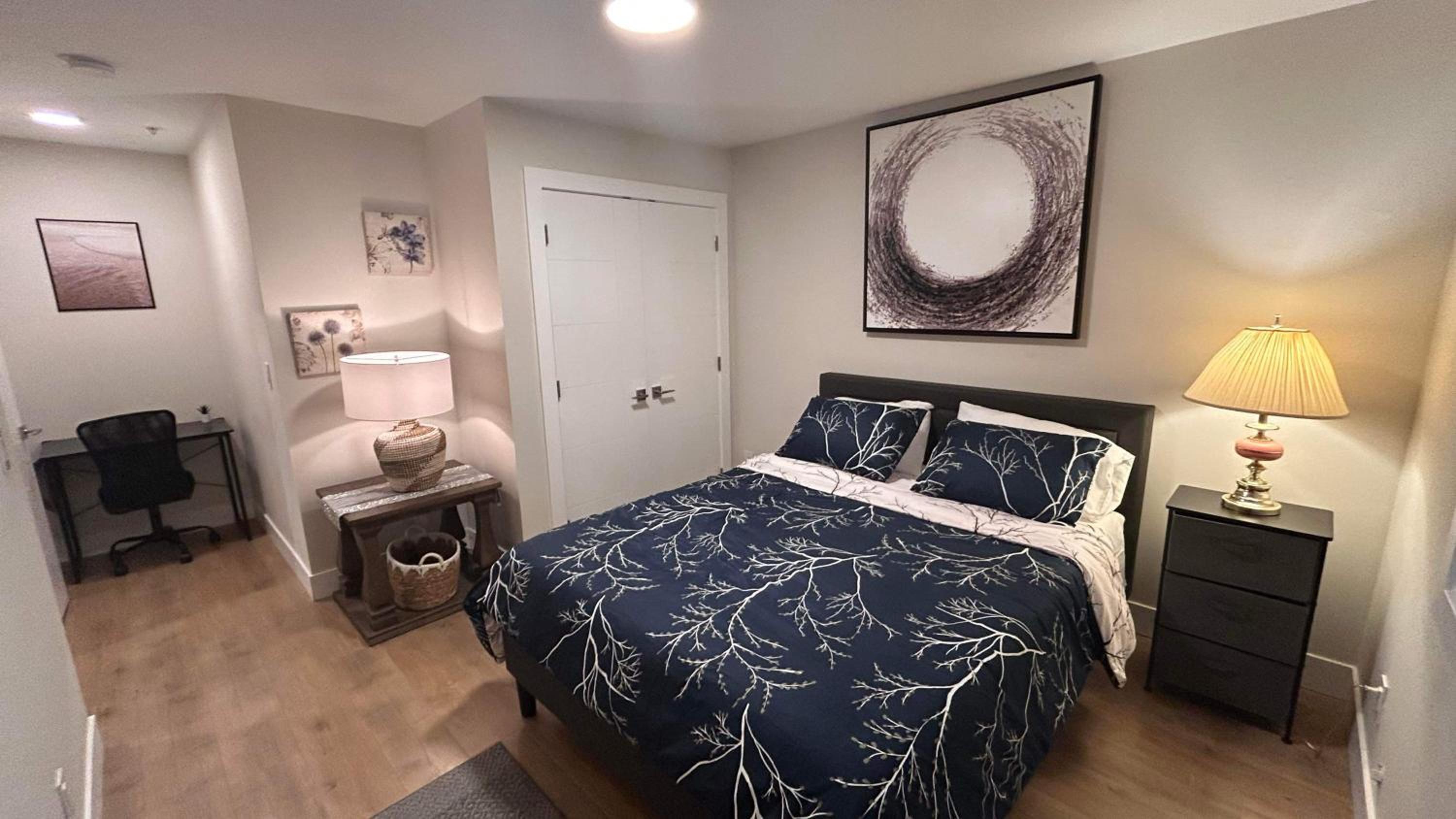 New, Spacious 2 Bedrooms in Downtown With Free Parking!