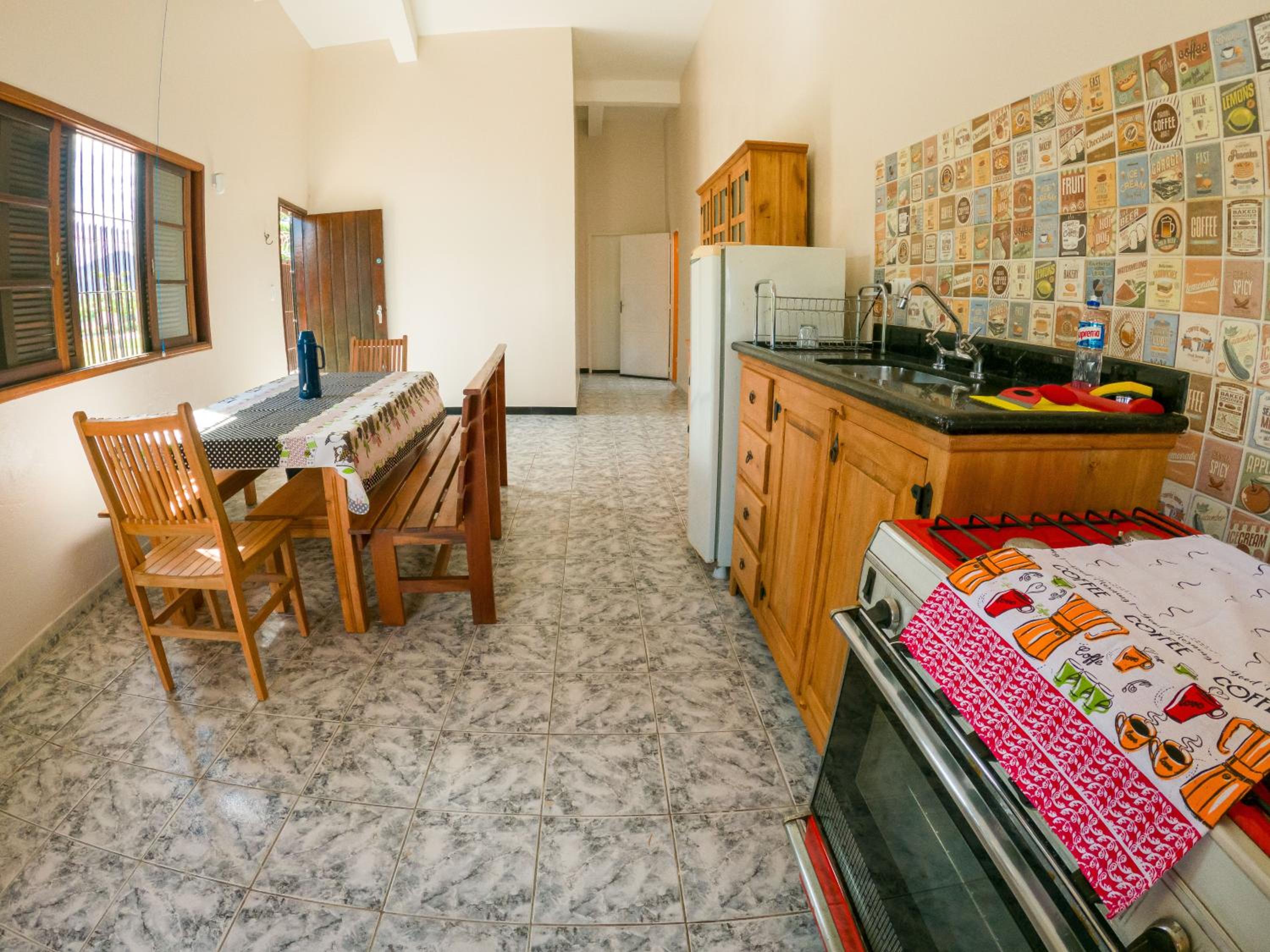 Casa Térrea com Churrasqueira
