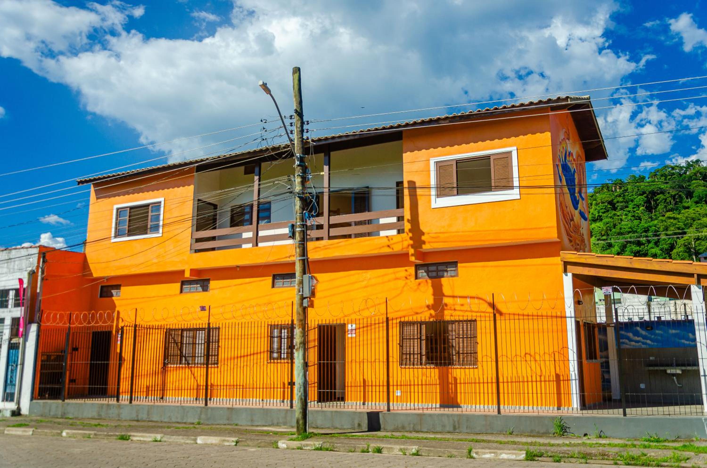 Casa Térrea com Churrasqueira