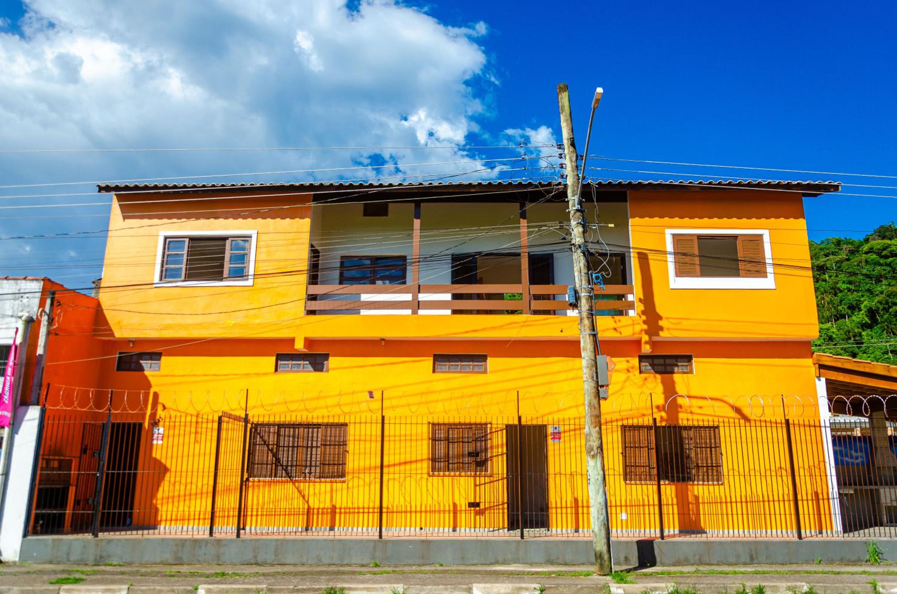 Casa Térrea com Churrasqueira
