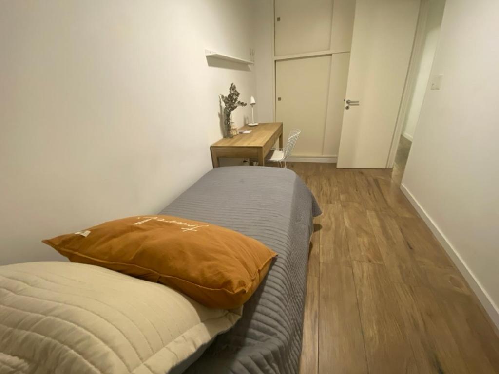 Modern 2 Bedroom Apt at Recoleta
