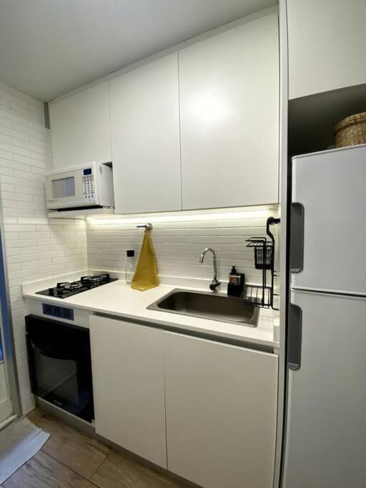 Modern 2 Bedroom Apt at Recoleta