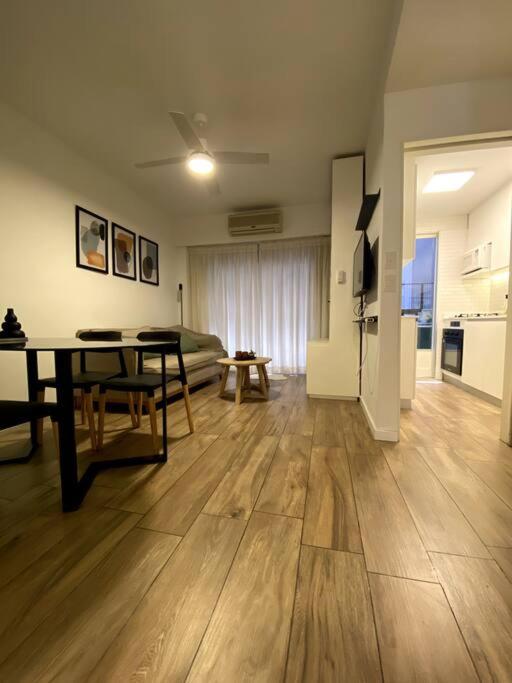 Modern 2 Bedroom Apt at Recoleta
