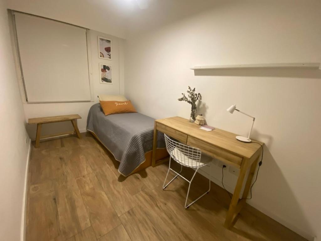 Modern 2 Bedroom Apt at Recoleta