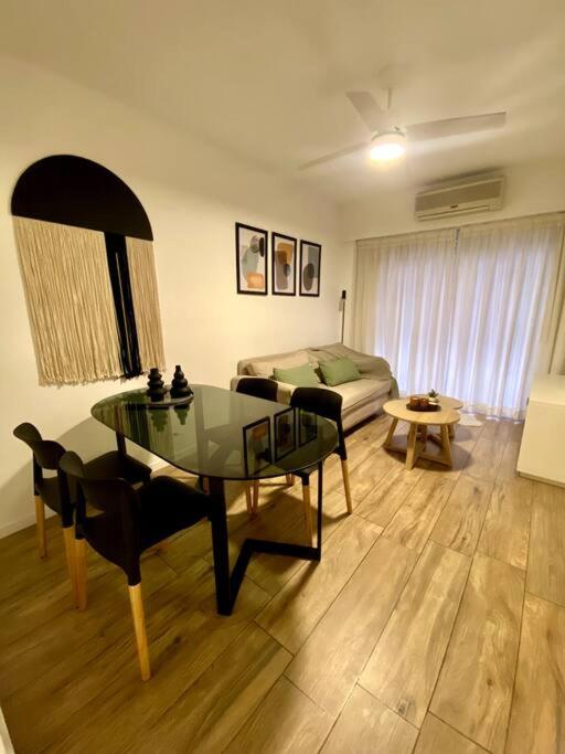 Modern 2 Bedroom Apt at Recoleta