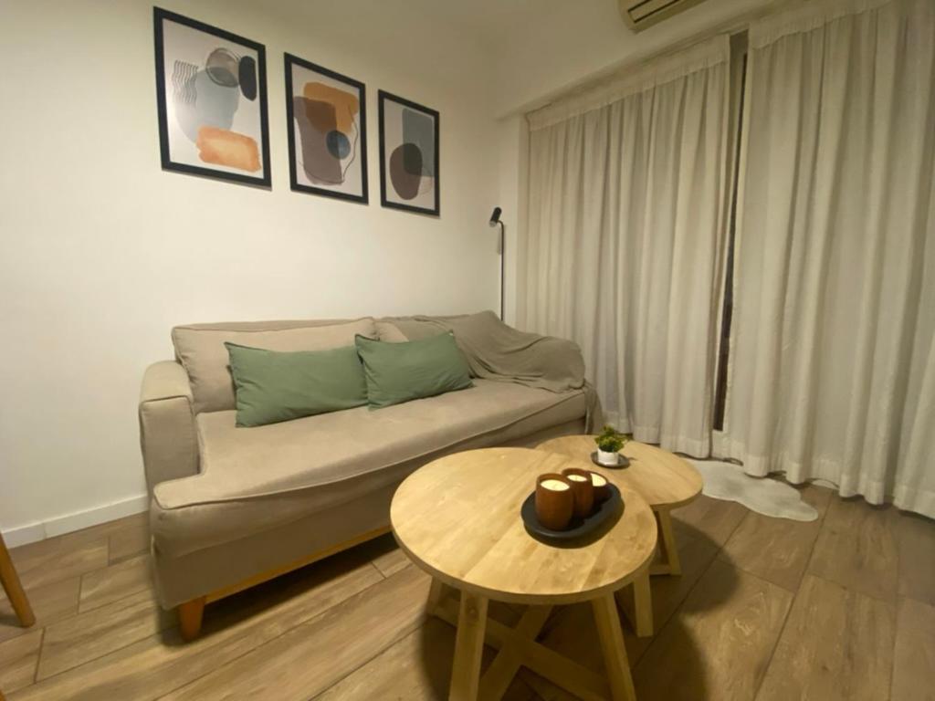 Modern 2 Bedroom Apt at Recoleta