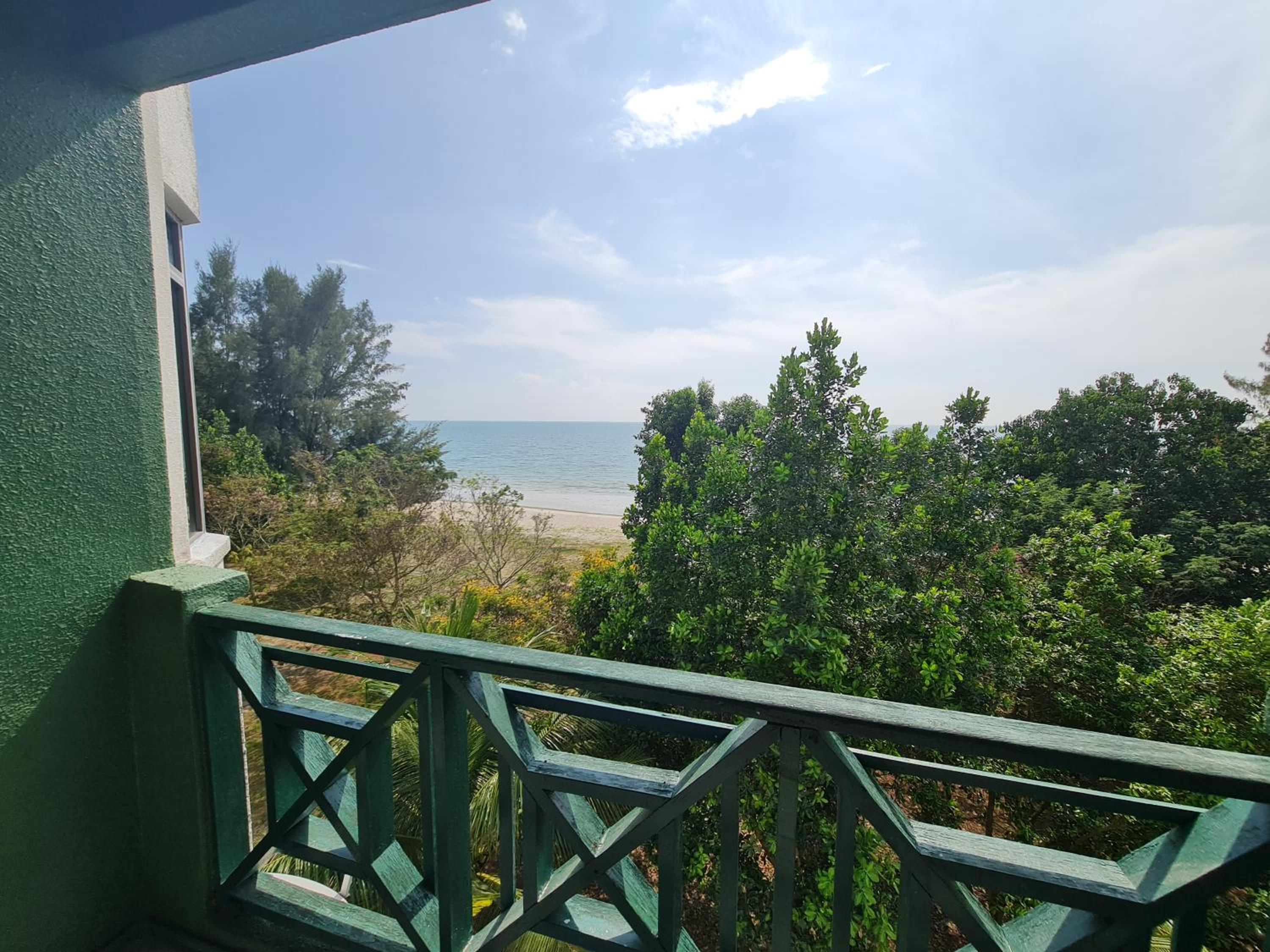 4-10 pax, Open concept BBQ at Private Seaview photo 3
