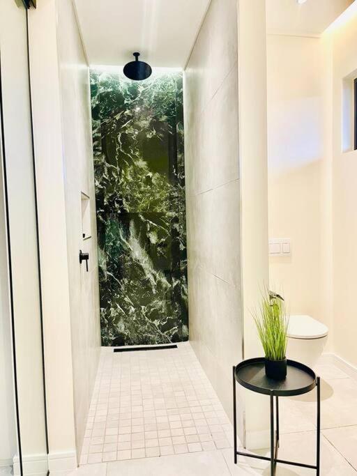 Hyde Park Sandton Luxury 2BR Top Floor