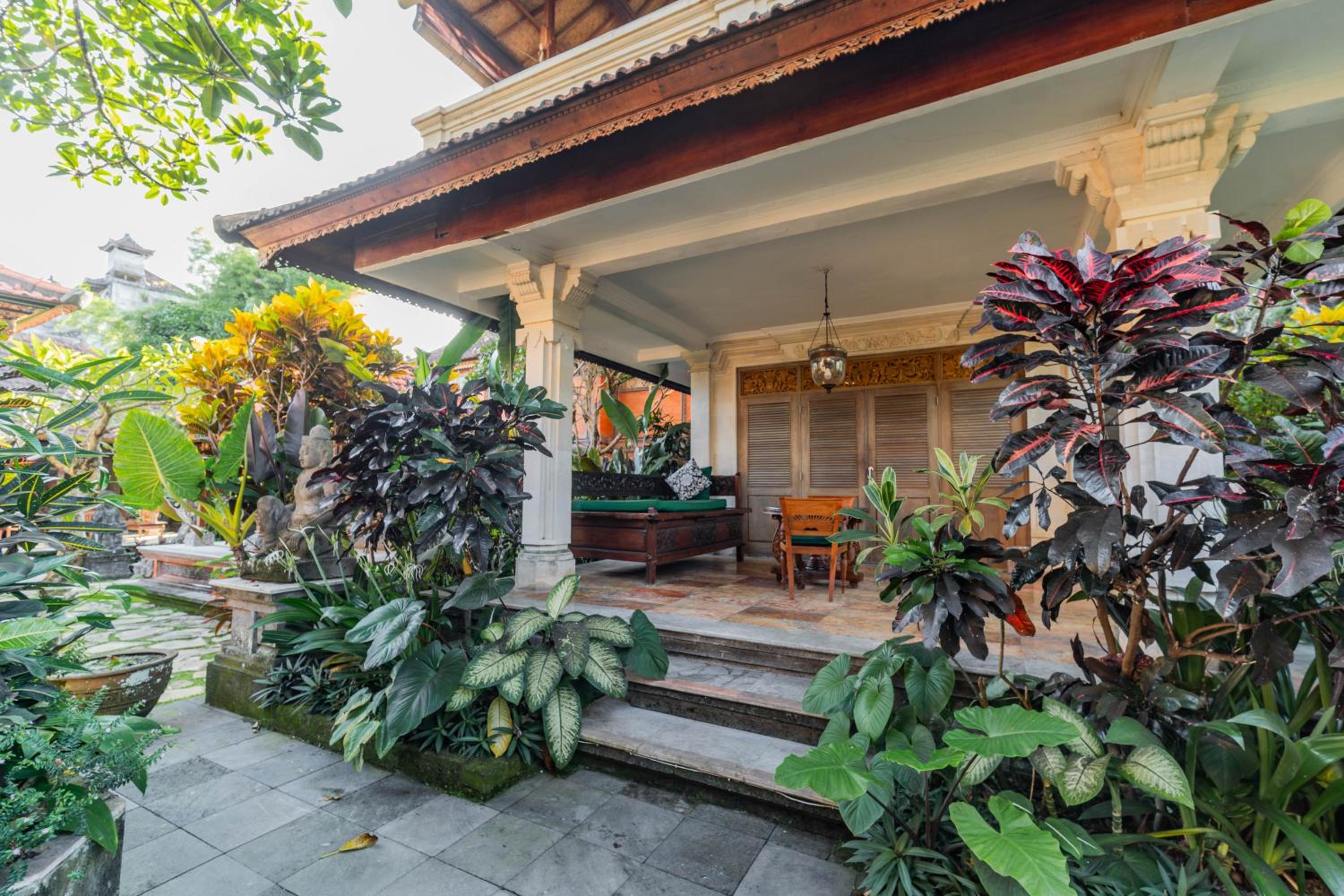 Honeymoon Guesthouse