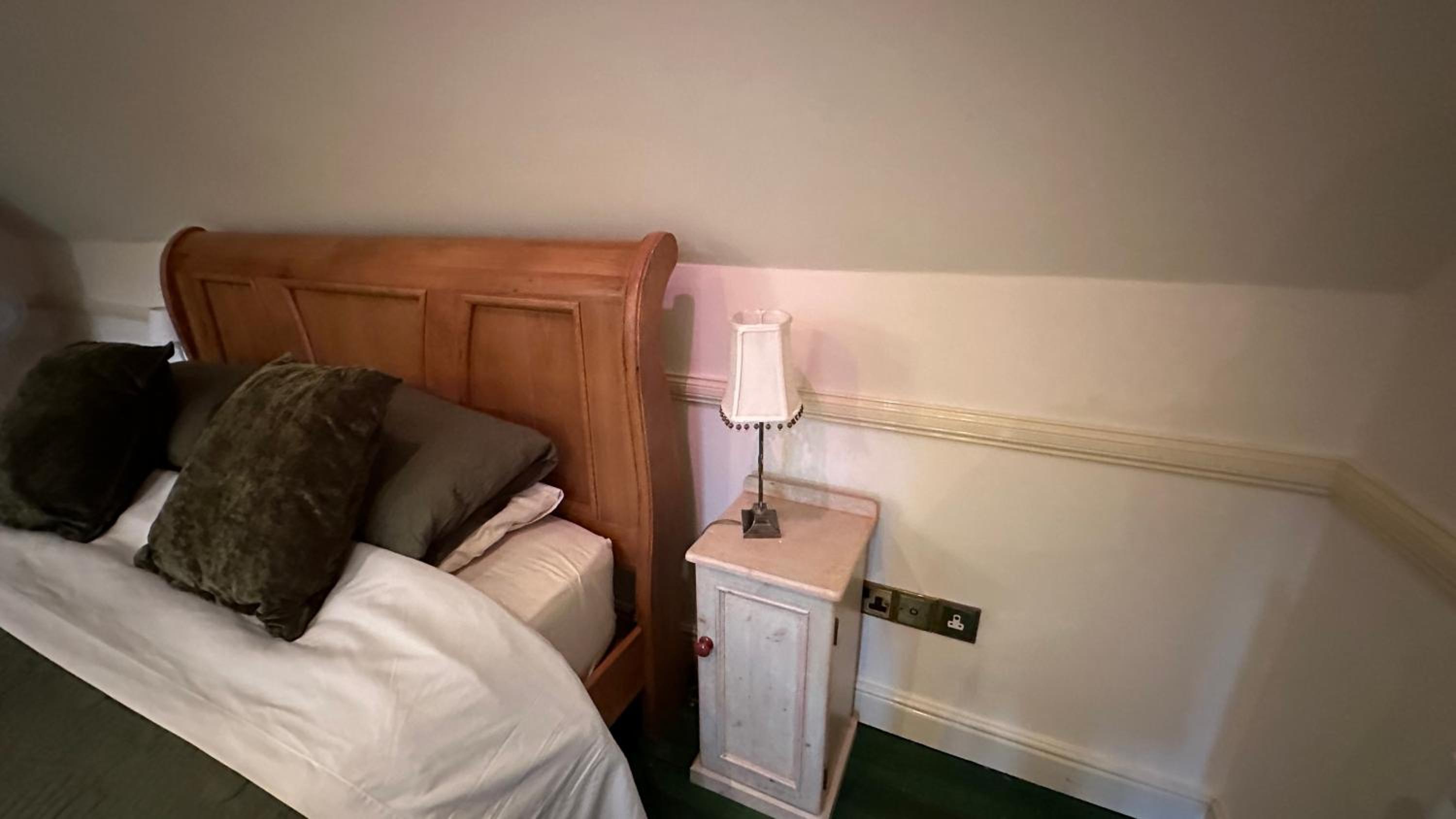 Holly Cottage