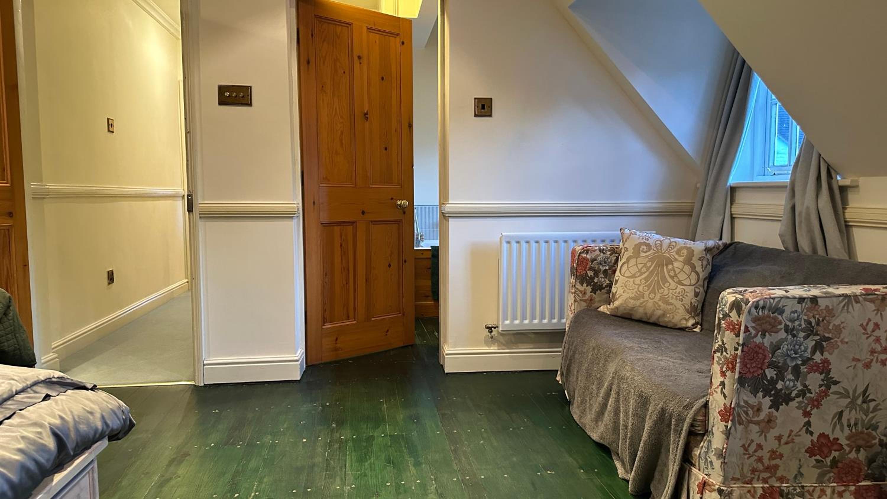 Holly Cottage