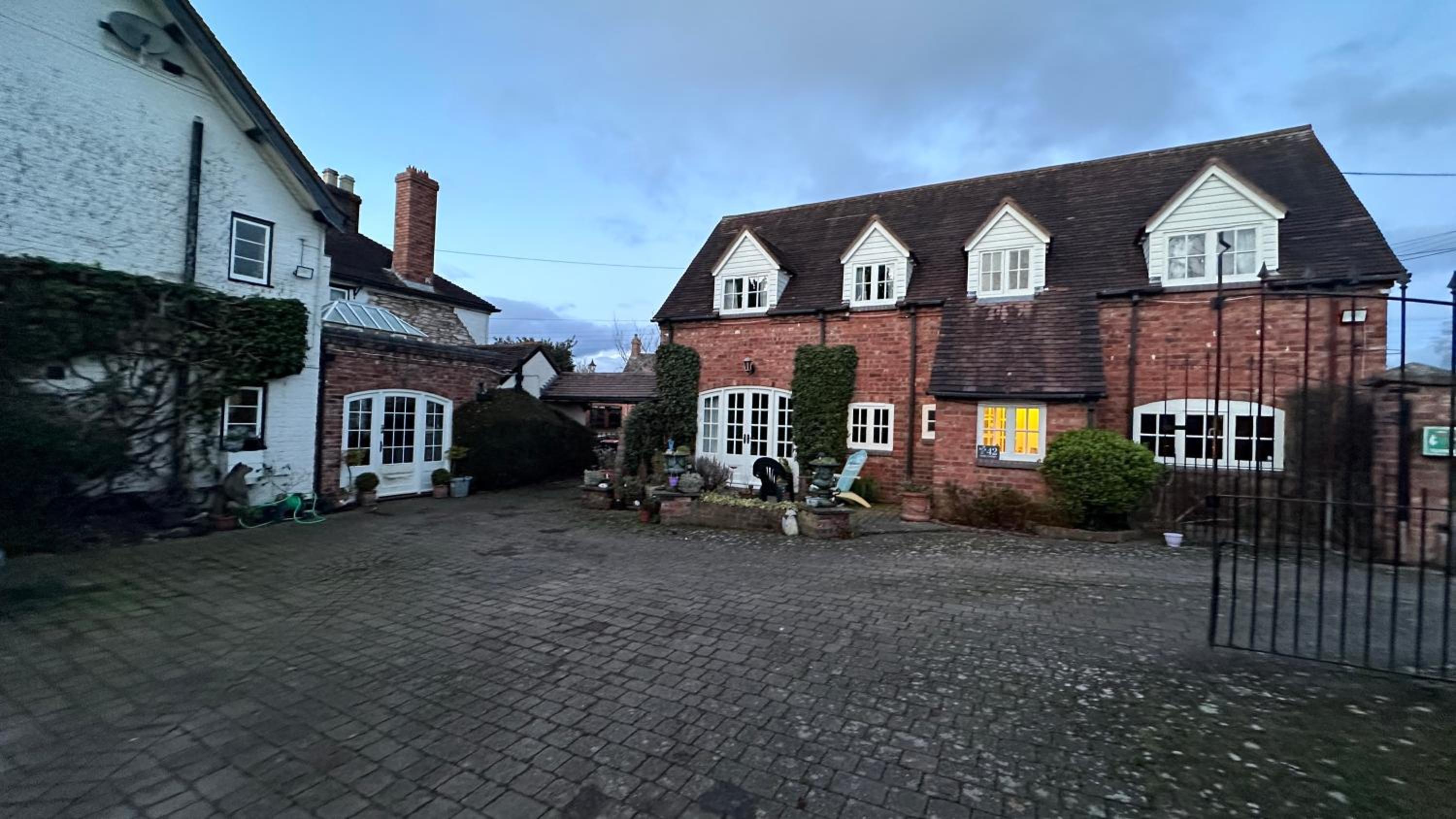 Holly Cottage