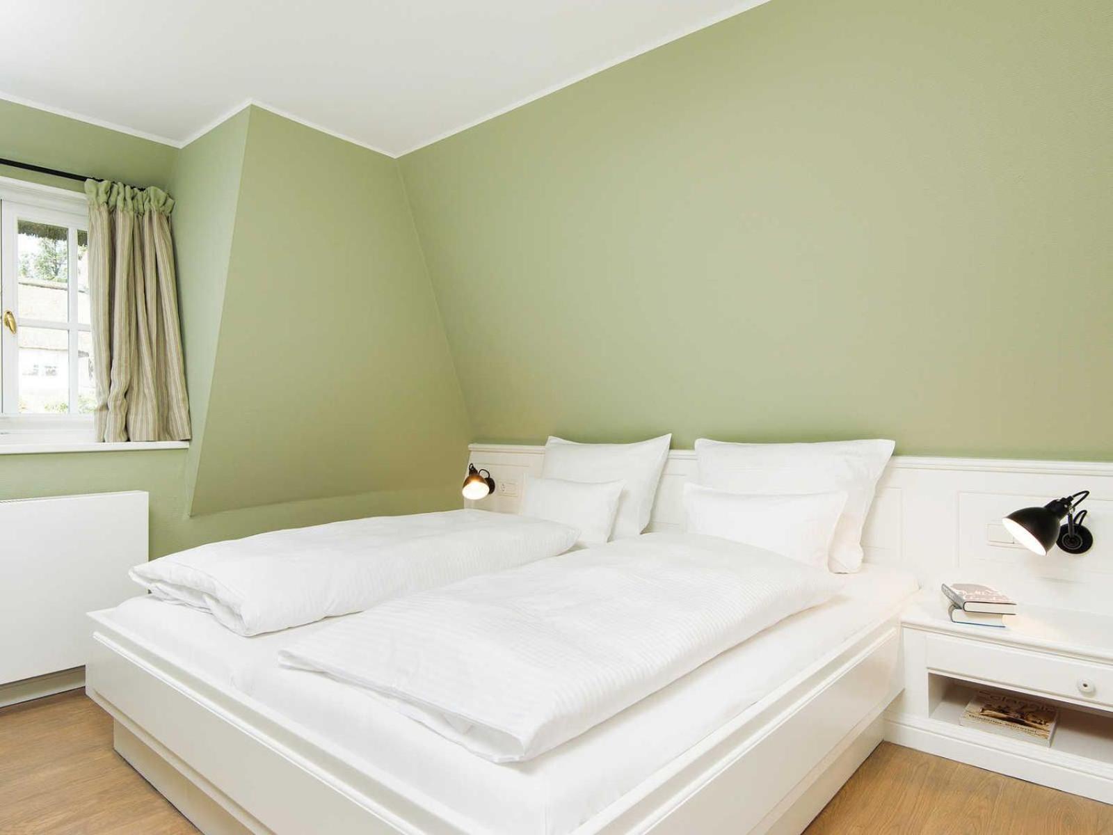 Min Go von Appartements & Mehr
