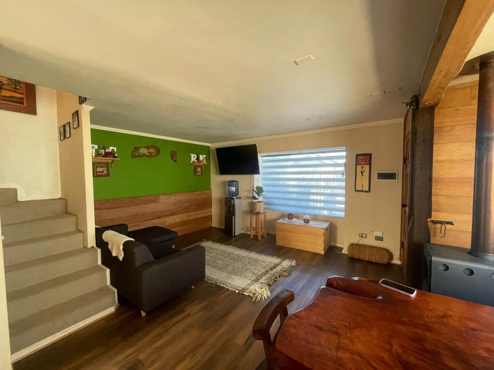 Casa con 3 habitaciones, 3 baños en puerto varas, para 5 personas