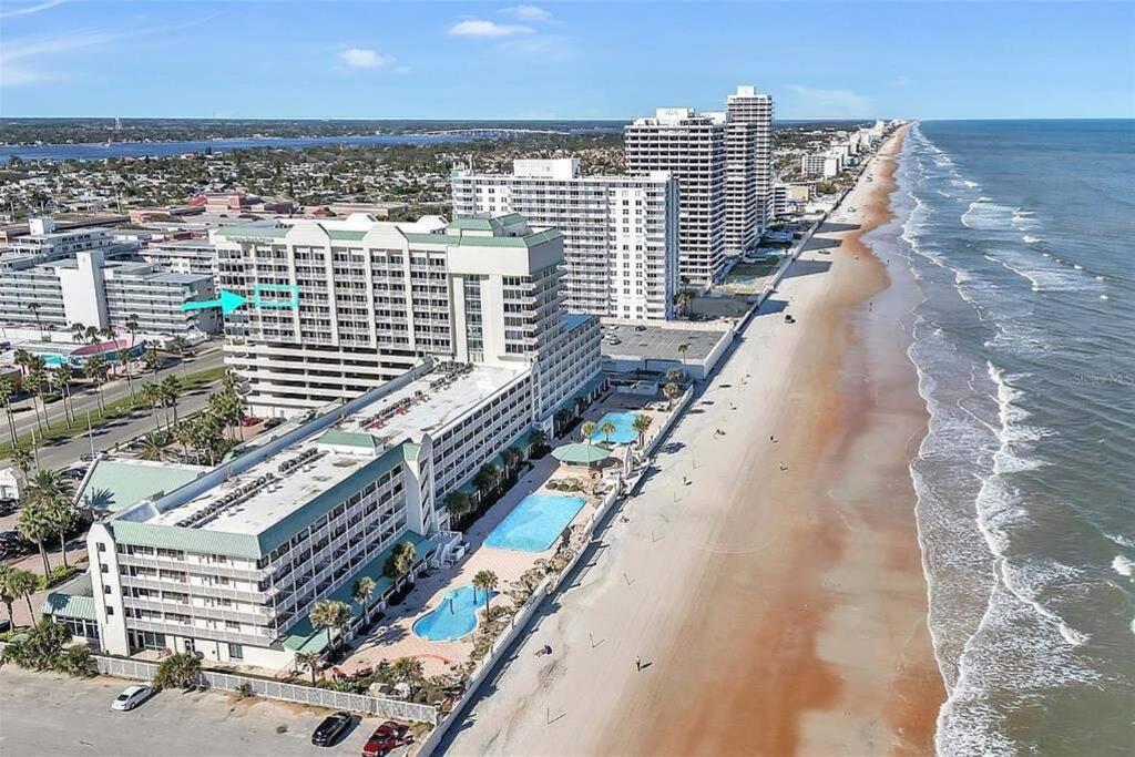 Amazing 1 Bedroom1Bath OCEAN-VIEW Condo view 2