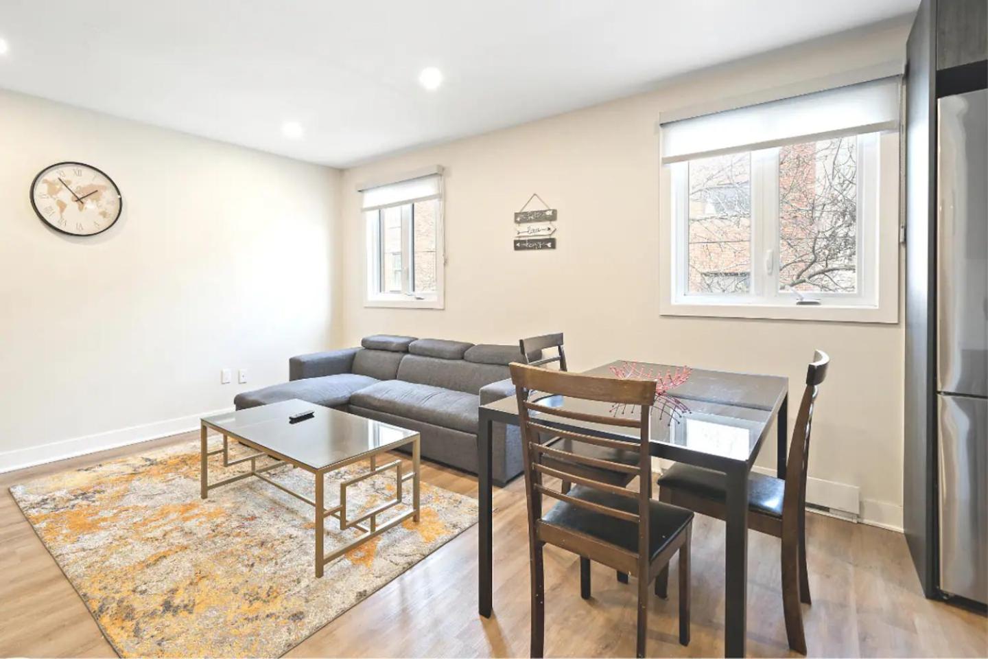 DUPLEX 6 BEDROOMS IN HEART OF PLATEAU MONT-ROYAL