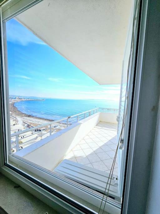 Premium , Marina , Center , Beachfront
