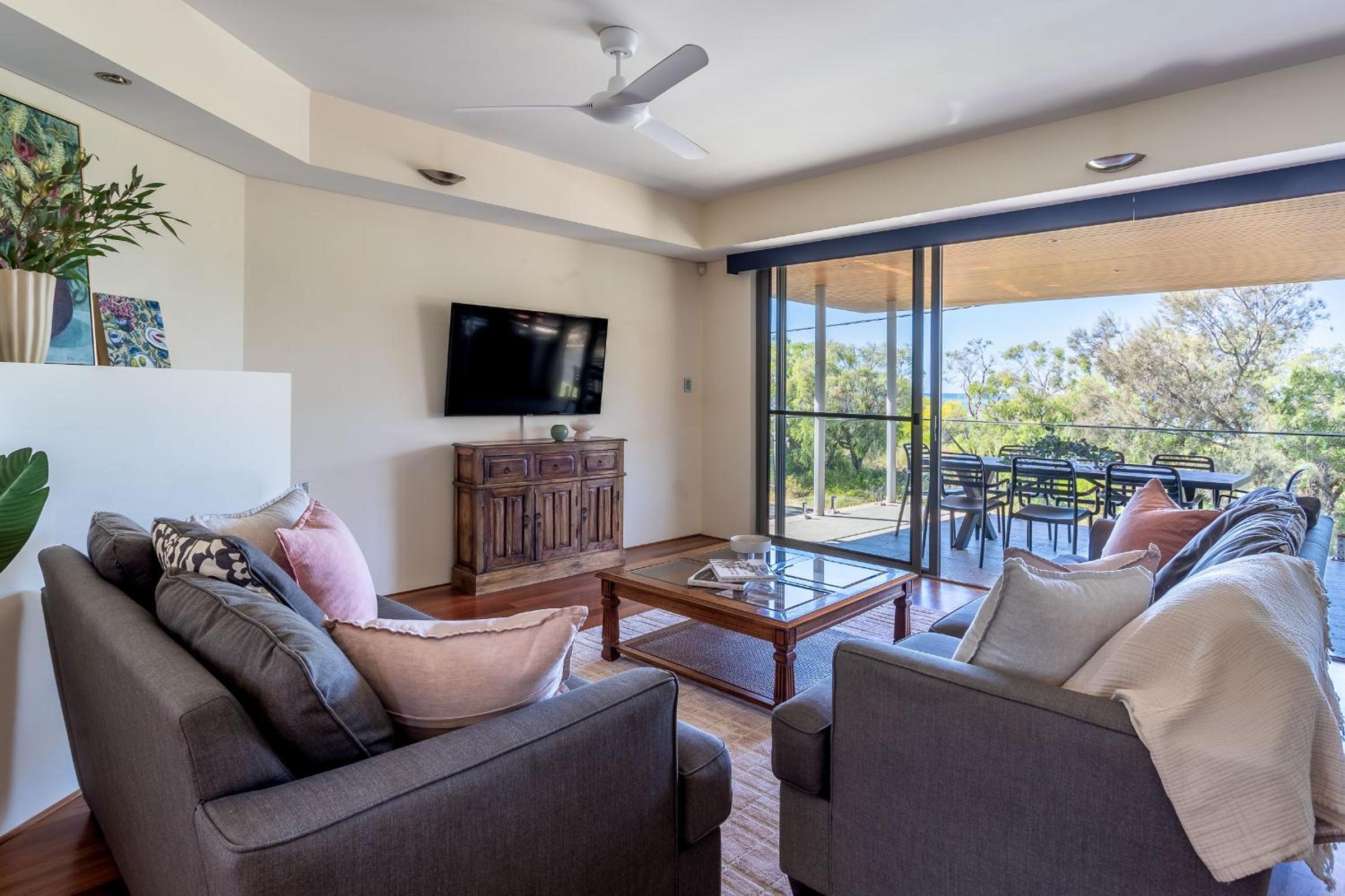 Bay Largo I Private Properties