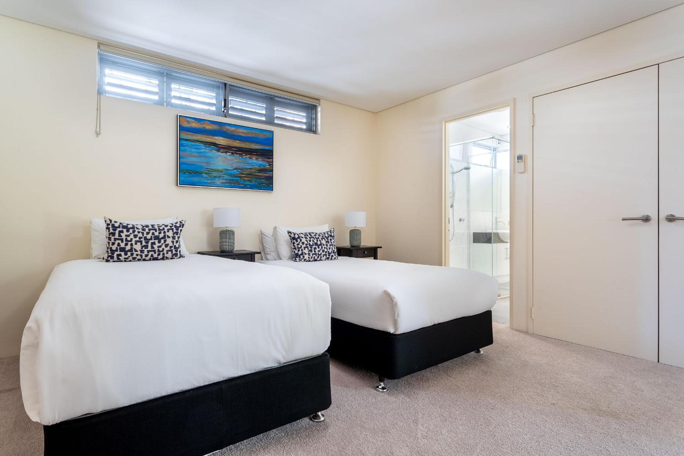 Bay Largo I Private Properties