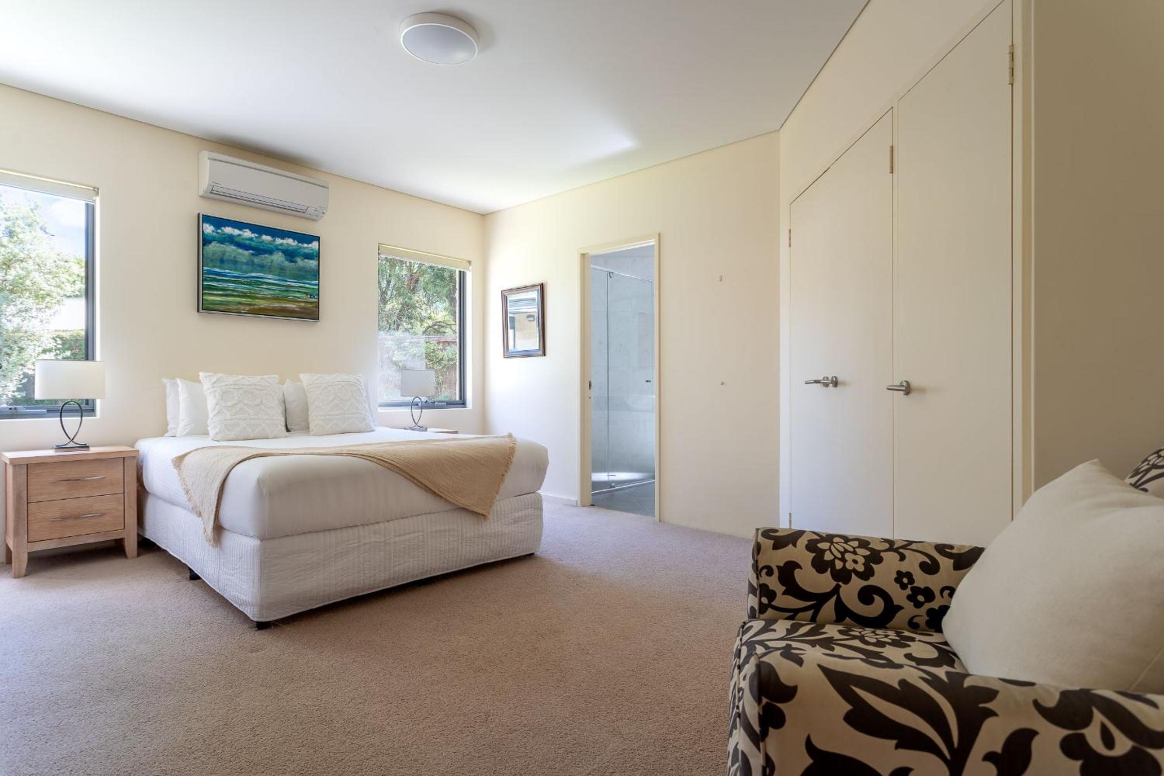 Bay Largo I Private Properties
