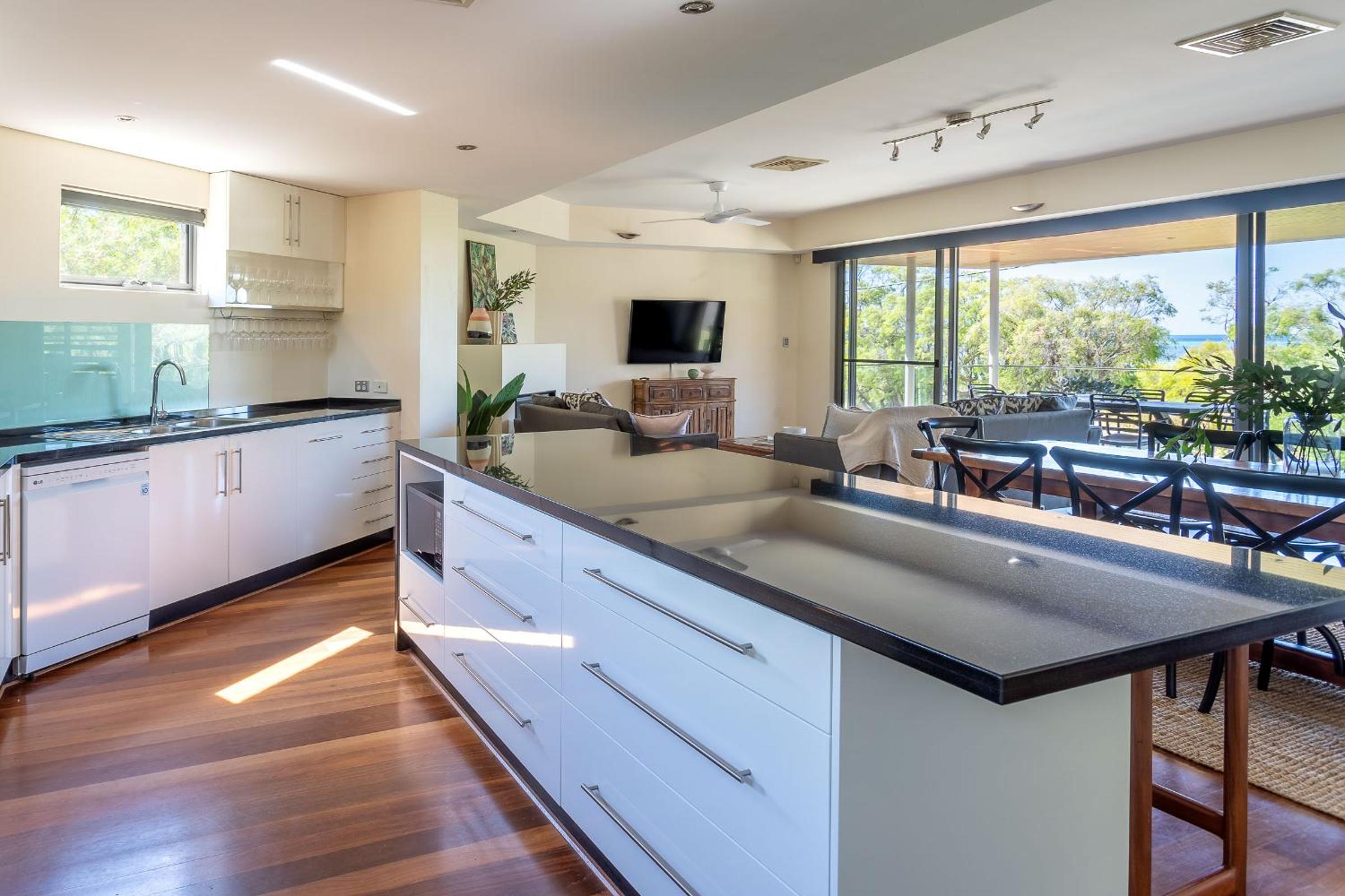 Bay Largo I Private Properties