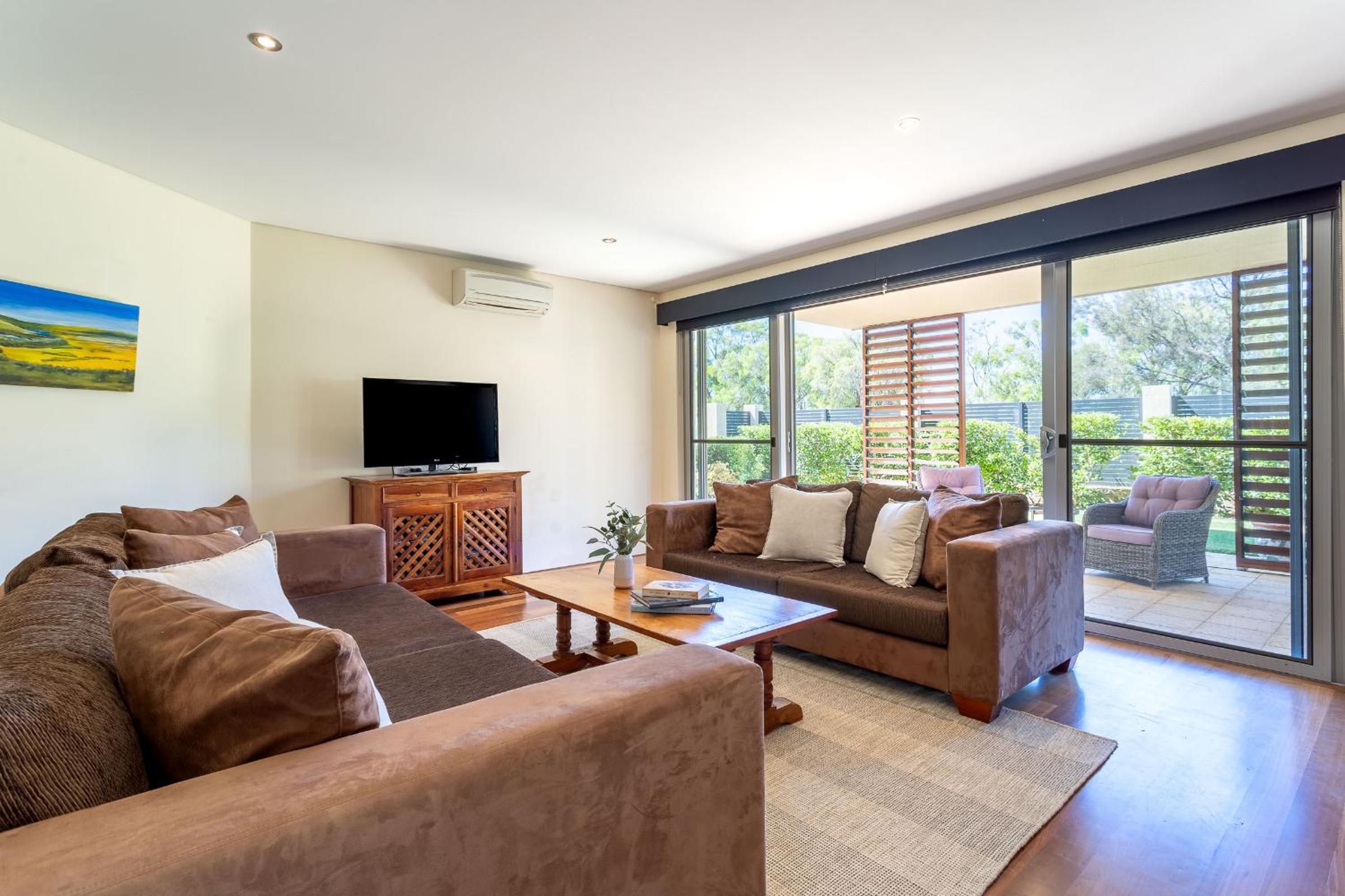 Bay Largo I Private Properties